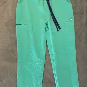 Figs surgical green yola womens high waisted small tall scrub pants